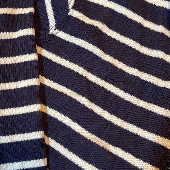 LL bean full zip hoodie - Picture 3 of 5